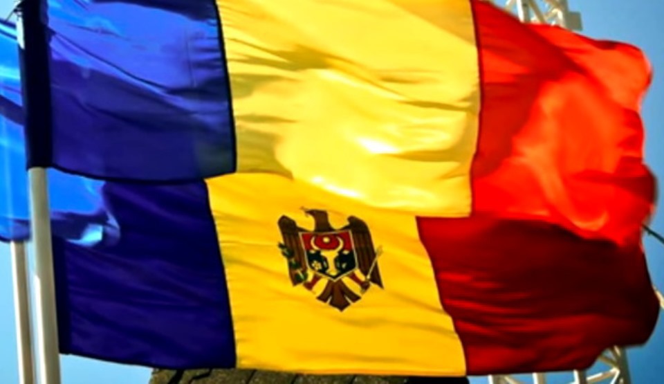 Susţinători ai unirii Moldovei cu România au plecat în ”Marşul Centenarului”, din Alba. Traseul va avea mai mult de 1.000 de kilometri