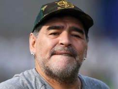 Maradona recunoaşte ca tată încă trei copii